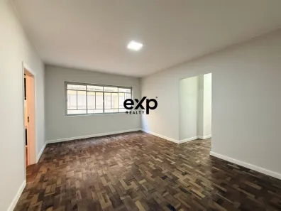 Apartamento com 3 Quartos para alugar, 140m² no Centro, Curitiba