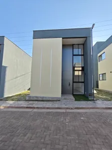 Casa de Condomínio com 4 Quartos para alugar, 105m² no Uruguai, Teresina