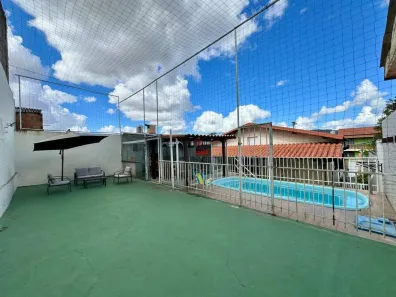 Casa com 4 Quartos à venda, 360m² no Novo das Indústrias (Barreiro), Belo Horizonte