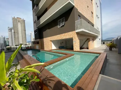Apartamento com 3 Quartos à venda, 143m² no Meia Praia, Itapema