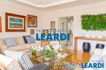 Apartamento com 4 Quartos à venda, 180m² no Santa Cecília, São Paulo
