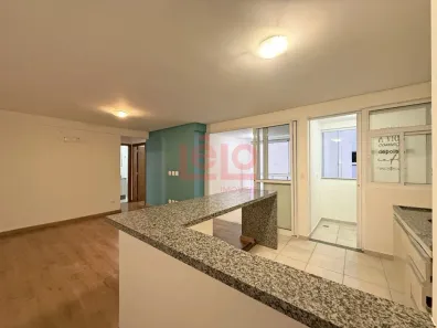 Apartamento com 2 Quartos para alugar, 66m² no Zona 07, Maringá