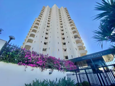 Apartamento com 3 Quartos para alugar, 200m² no Barbosa, Marília