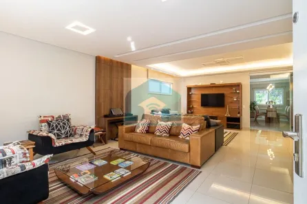 Casa de Condomínio com 4 Quartos à venda, 307m² no Jardim Prudência, São Paulo