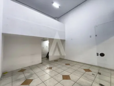 Ponto Comercial para alugar, 40m² no Centro, Joinville
