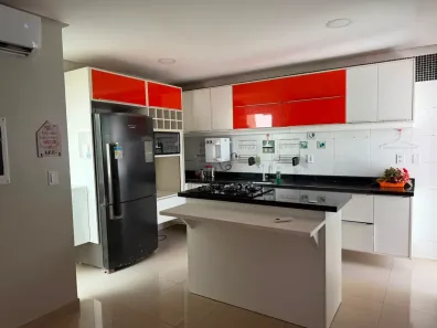 Casa com 3 Quartos para alugar, 250m² no Maracanã, Santarém