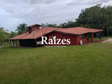 Fazenda/Sítio com 3 Quartos à venda, 7500m² no Panorama, Uberlândia