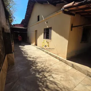 Casa com 3 Quartos à venda, 525m² no Céu Azul, Belo Horizonte