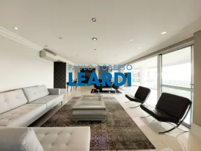 Apartamento com 3 Quartos para venda ou aluguel, 260m² no Alphaville Empresarial, Barueri