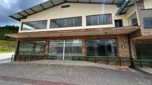 Sala Comercial para alugar, 250m² no Limeira Baixa, Brusque