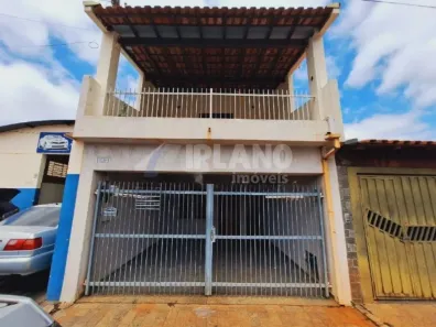Sobrado com 3 Quartos à venda, 140m² no Vila Carmem, São Carlos
