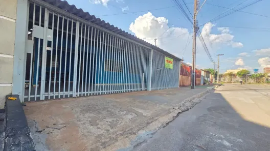 Casa com 4 Quartos à venda, 150m² no Recanto das Emas, Brasília