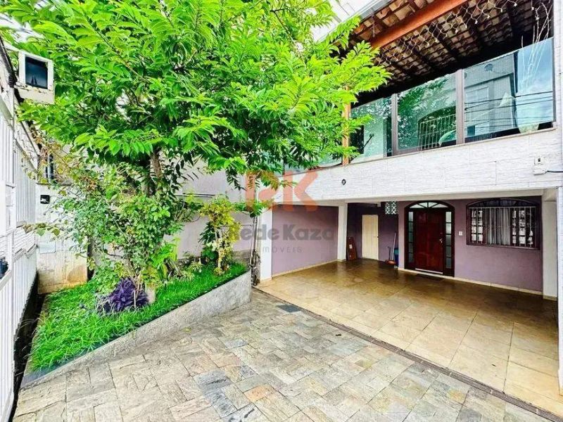 Casa com 4 quartos — Santa Amélia, Belo Horizonte