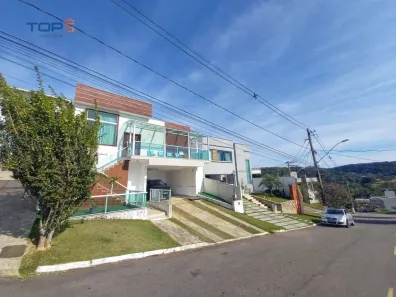 Casa de Condomínio com 3 Quartos à venda, 500m² no Grama, Juiz de Fora