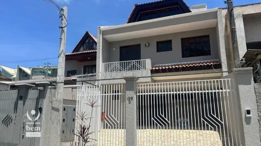 Sobrado com 5 Quartos à venda, 255m² no Atuba, Curitiba