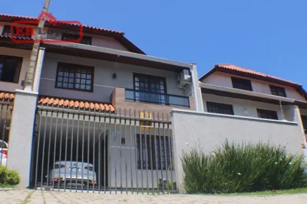 Sobrado com 3 Quartos à venda, 190m² no Pilarzinho, Curitiba