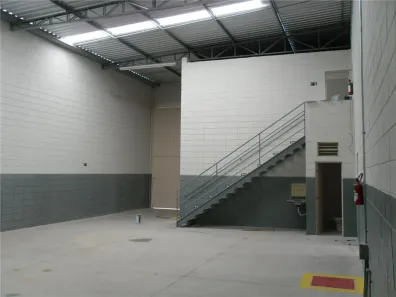 Galpão/Depósito/Armazém para alugar, 220m² no Parque Via Norte, Campinas