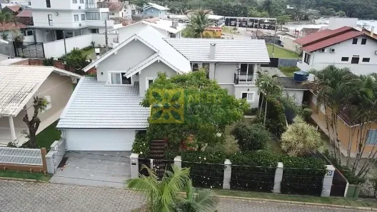 Casa com 3 Quartos à venda, 440m² no Centro, Porto Belo