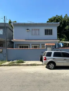 Casa com 3 Quartos à venda, 200m² no Miguel Couto, Nova Iguaçu