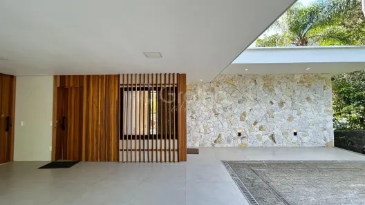 Casa com 1 Quarto para alugar, 158m² no Pântano do Sul, Florianópolis