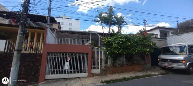 Casa com 3 Quartos para alugar, 140m² no Alto Barroca, Belo Horizonte