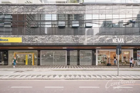 Ponto Comercial para alugar, 493m² no Água Verde, Curitiba