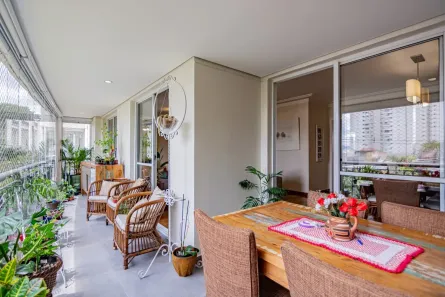 Apartamento com 3 Quartos à venda, 172m² no Vila Romana, São Paulo