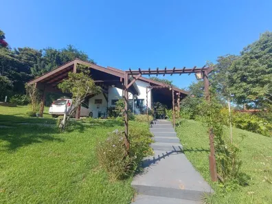 Fazenda/Sítio com 4 Quartos para venda ou aluguel, 279m² no Estância Cabral, Cambé
