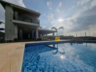 Casa de Condomínio com 3 Quartos à venda, 325m² no Parque Residencial Tancredi, Americana