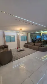 Casa com 5 Quartos à venda, 555m² no Serrinha, Fortaleza