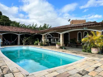 Casa com 5 Quartos à venda, 210m² no Jardim Britânia, Caraguatatuba