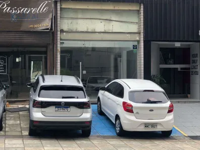 Ponto Comercial para alugar, 80m² no Centro, Florianópolis