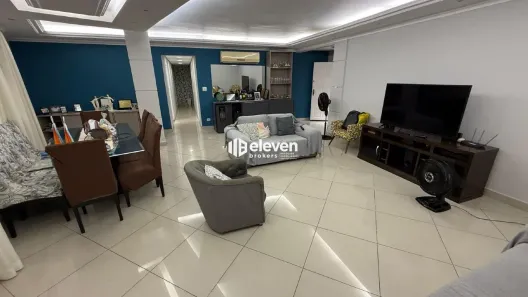 Casa com 3 Quartos à venda, 183m² no Ponta da Praia, Santos