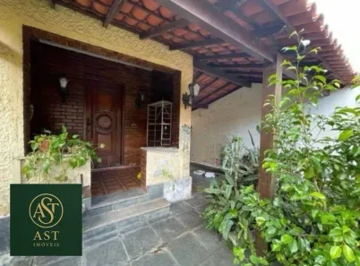 Casa de Condomínio com 3 Quartos à venda, 206m² no Santa Rosa, Niterói