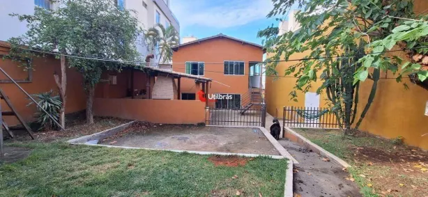 Casa com 4 Quartos à venda, 280m² no Sagrada Família, Belo Horizonte