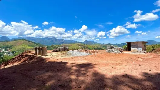 Lote/Terreno à venda, 1500m² no Itaipava, Petrópolis