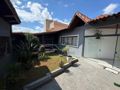 Casa com 3 Quartos à venda, 330m² no Parque Santa Rosa, Suzano