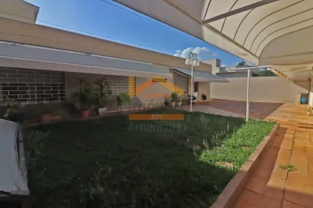 Casa com 3 Quartos à venda, 282m² no Parque Residencial Nardini, Americana