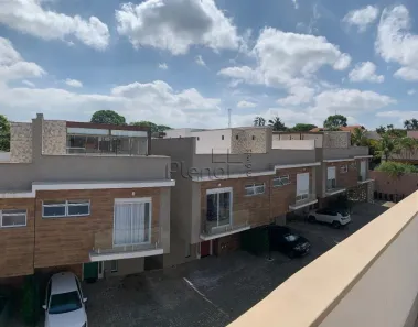 Casa de Condomínio com 3 Quartos para alugar, 246m² no Parque Taquaral, Campinas