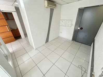Sala Comercial com 3 Quartos para alugar, 42m² no Indianópolis, São Paulo