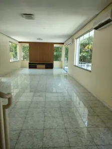 Casa de Condomínio com 4 Quartos para alugar, 300m² no Dom Pedro I, Manaus