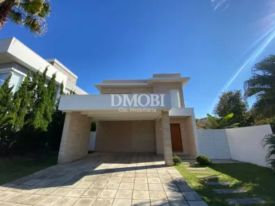 Sobrado com 3 Quartos para alugar, 254m² no São Vicente, Gravataí