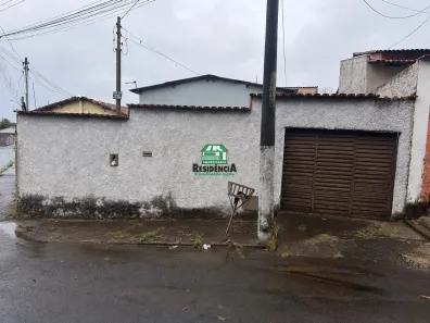 Casa com 2 Quartos para alugar, 100m² no Vila Formosa, Anápolis