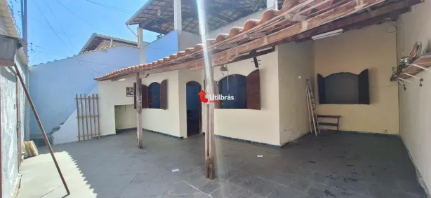 Casa com 3 Quartos à venda, 116m² no Jardim Vitória, Belo Horizonte