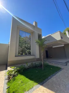 Casa com 3 Quartos à venda, 211m² no Conjunto Habitacional Doutor Antônio Villela Silva, Araçatuba