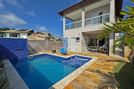Casa de Condomínio com 3 Quartos à venda, 210m² no Jardim Tres Marias, Peruíbe