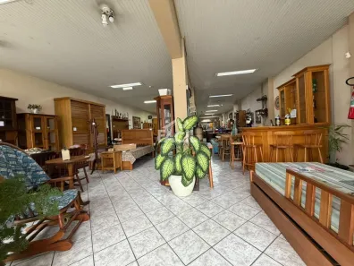 Ponto Comercial à venda, 471m² no Gurigica, Vitória