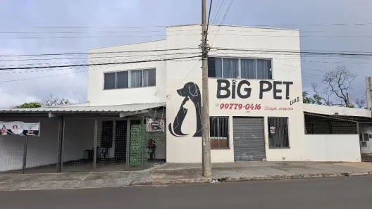 Prédio Comercial com 4 Quartos à venda, 241m² no Jardim Victório Antônio de Santi II, Araraquara