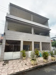 Sobrado com 3 Quartos à venda, 200m² no Nova Cidade, Nilópolis