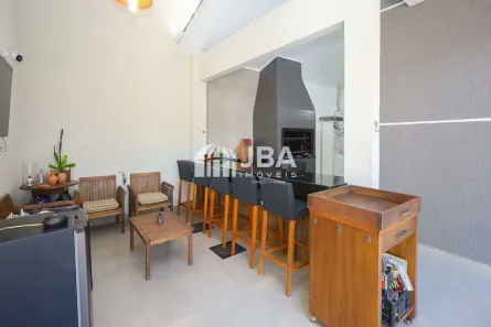 Casa de Condomínio com 4 Quartos à venda, 202m² no Santa Cândida, Curitiba